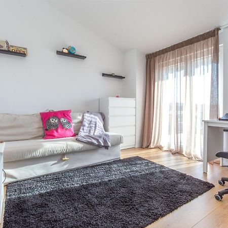 Apartmani Lucija Пореч Экстерьер фото